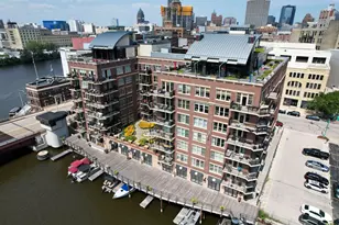 102 N Water St, Milwaukee, WI 53202 - Photo 37