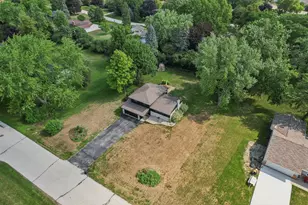 450 Rip Van Winkle Dr, Brookfield, WI 53186 - Photo 49