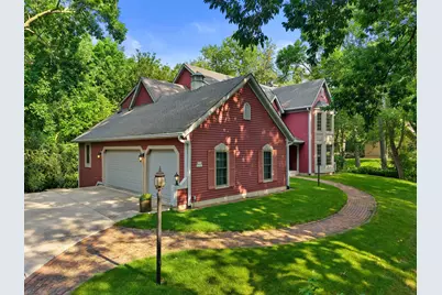 W278N2760  Rocky Point Rd, Pewaukee, WI 53072 - Photo 1