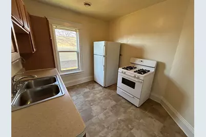 1533  Winslow St #1535, Racine, WI 53404 - Photo 23