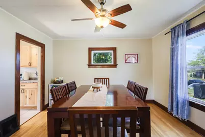 1606  Madison St, Manitowoc, WI 54220 - Photo 7