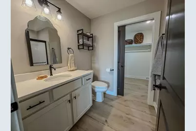 706  Johnson St, Watertown, WI 53094 - Photo 7