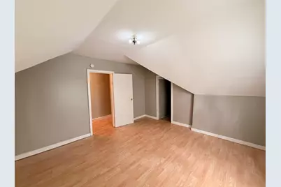 1623  Maple St, Racine, WI 53404 - Photo 9