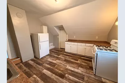 1623  Maple St, Racine, WI 53404 - Photo 5