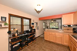 7308 W Congress St, Milwaukee, WI 53218 - Photo 9