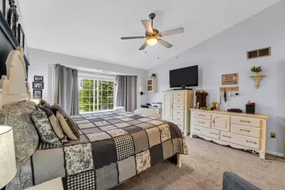 6631  Spring Hill Dr #67, Racine, WI 53406 - Photo 13