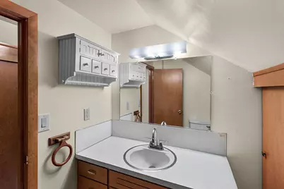 1133 S 20th St, Manitowoc, WI 54220 - Photo 25