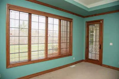 1512 W County Line Rd, Mequon, WI 53092 - Photo 29