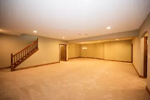 1512 W County Line Rd, Mequon, WI 53092 - Photo 43