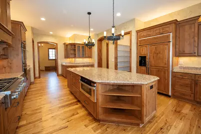 1512 W County Line Rd, Mequon, WI 53092 - Photo 19