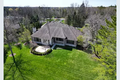 1512 W County Line Rd, Mequon, WI 53092 - Photo 57