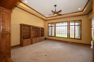 1512 W County Line Rd, Mequon, WI 53092 - Photo 7