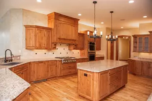 1512 W County Line Rd, Mequon, WI 53092 - Photo 17