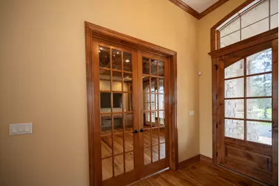 1512 W County Line Rd, Mequon, WI 53092 - Photo 39