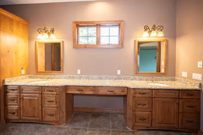 1512 W County Line Rd, Mequon, WI 53092 - Photo 33