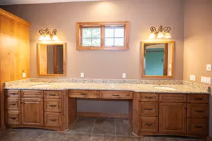 1512 W County Line Rd, Mequon, WI 53092 - Photo 33