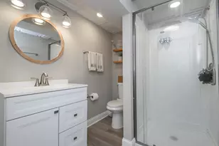 1614 E Kenmore Pl, Shorewood, WI 53211 - Photo 25