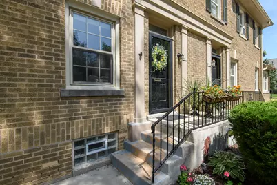 1614 E Kenmore Pl, Shorewood, WI 53211 - Photo 3