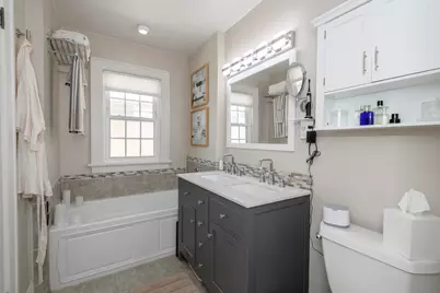 1614 E Kenmore Pl, Shorewood, WI 53211 - Photo 21