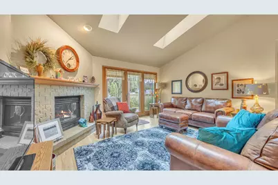 3526 N 48th Pl, Sheboygan, WI 53083 - Photo 5
