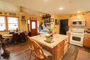 733 Caledonia St, La Crosse, WI 54603 - Photo 9