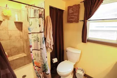 733  Caledonia St, La Crosse, WI 54603 - Photo 11