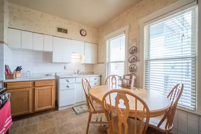 2172 S 84th St #2174R, 2176R, West Allis, WI 53227 - Photo 3