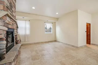 503 S 65th St, Milwaukee, WI 53214 - Photo 11