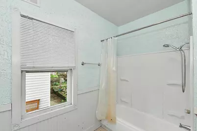 2631 N Booth St, Milwaukee, WI 53212 - Photo 11