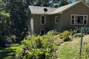 W5335 Wisconsin Dr, Sugar Creek, WI 53121 - Photo 11