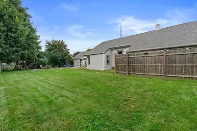 1618  Richard Ave, Racine, WI 53403 - Photo 23