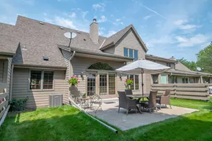 665 Mac Henry Cir, Brookfield, WI 53045 - Photo 5