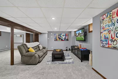 3364 S 17th St, Milwaukee, WI 53215 - Photo 25