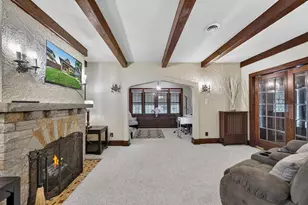 3364 S 17th St, Milwaukee, WI 53215 - Photo 5