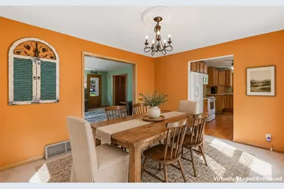 317 E Pleasant St, Oconomowoc, WI 53066 - Photo 9