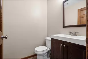 5241 33rd St, La Crosse, WI 54601 - Photo 13