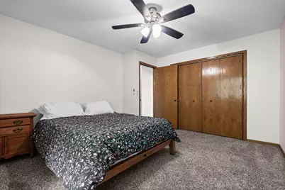 5241  33rd St #8, La Crosse, WI 54601 - Photo 15