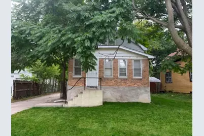 7127 N 43rd St, Milwaukee, WI 53209 - Photo 1