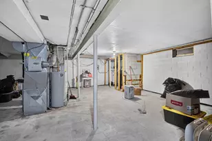 3830 Lakeview Dr, Racine, WI 53403 - Photo 23
