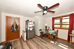 1219 W Windlake Ave, Milwaukee, WI 53215 - Photo 23