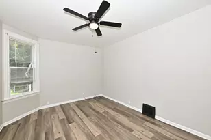 1219 W Windlake Ave, Milwaukee, WI 53215 - Photo 5