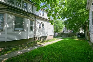 1219 W Windlake Ave, Milwaukee, WI 53215 - Photo 37