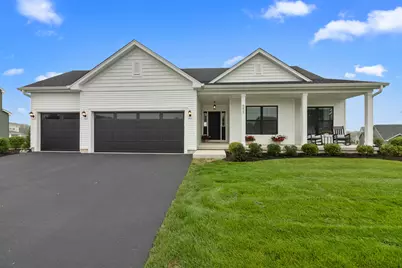 555 N Boulder Ridge Dr, Lake Geneva, WI 53147 - Photo 1