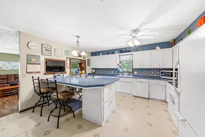 23334  Church Rd, Racine, WI 53139 - Photo 11