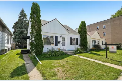 7935 W Becher St, West Allis, WI 53219 - Photo 3