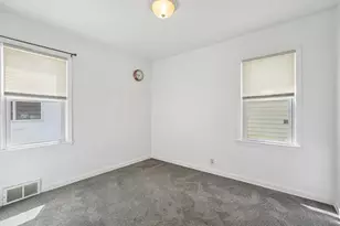 7935 W Becher St, West Allis, WI 53219 - Photo 27