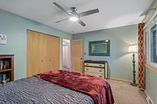 424 Hartwood Ln, Hartland, WI 53029 - Photo 25