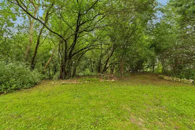 424  Hartwood Ln, Hartland, WI 53029 - Photo 3