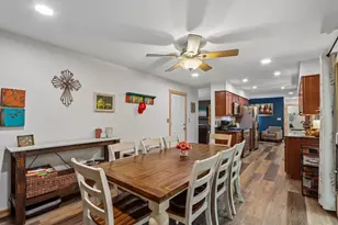 424 Hartwood Ln, Hartland, WI 53029 - Photo 13