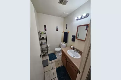 10434 W Kiehnau Ave #10436, Milwaukee, WI 53224 - Photo 7